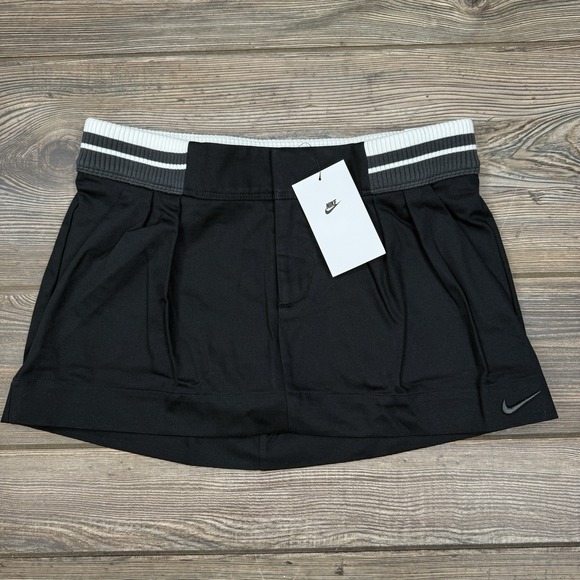 Nike Sportswear Women's Low-Rise Canvas Mini Skirt Black Size Small FN2237-010 - Picture 3 of 13